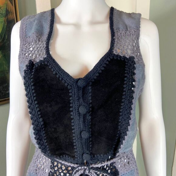 Vintage 70s Suede Leather Crochet M Patchwork Vest Gilet Rochelle California - Picture 7 of 15